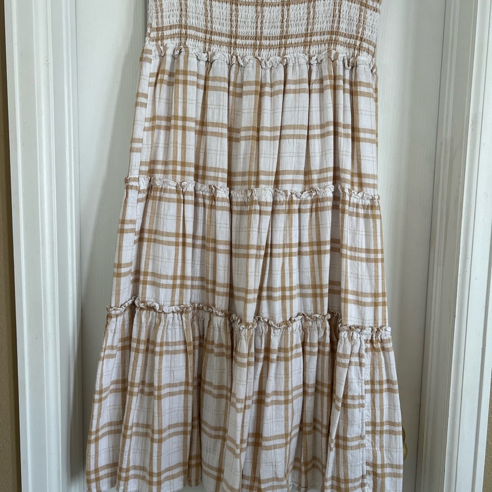 American Eagle Outfitters Cream and Tan Plaid Maxi Skirt - Picture 2 of 3